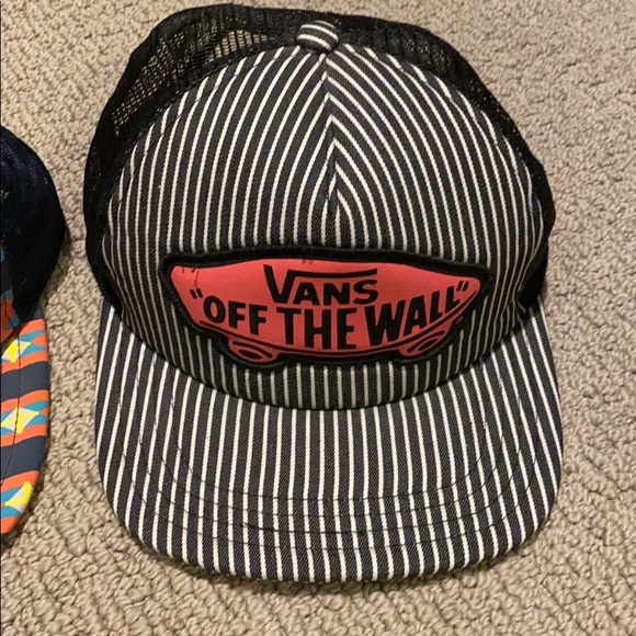 Vans SnapBack Hats - Picture 3 of 4